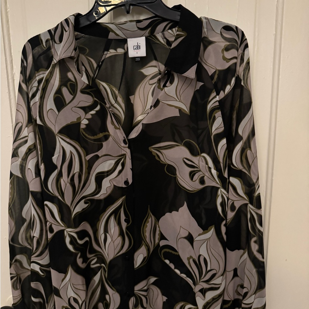 CAbi Olive and Black Floral Button-Up Blouse EUC
